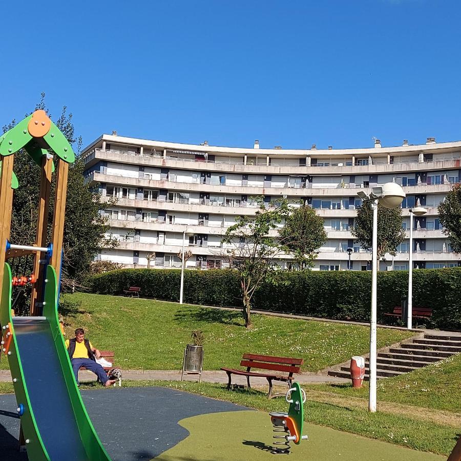 Soleado Piso Con Garaje Y Piscina A 8' Centro Apartment Castro Urdiales Exterior foto
